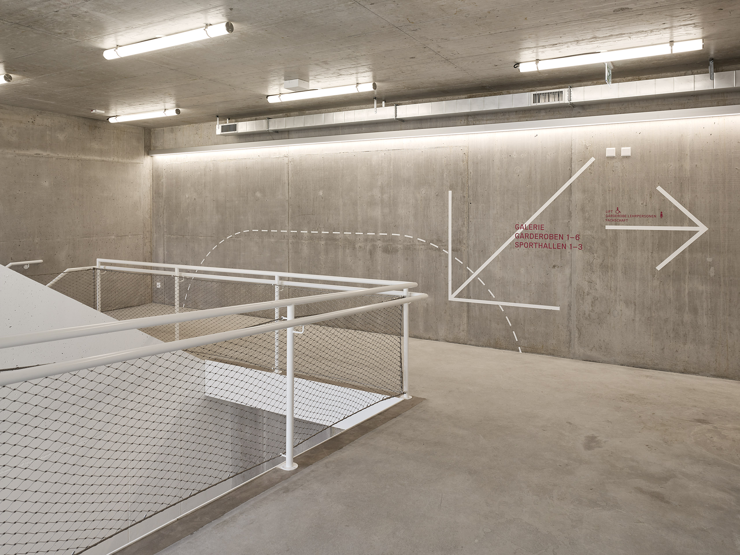 Dreifachturnhalle Kantonsschule Wettingen